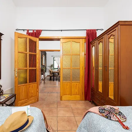 Sol Y Mar Yaiza (Lanzarote)